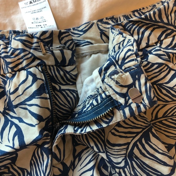SOLD Women’s Patagonia shorts - Picture 4 of 5